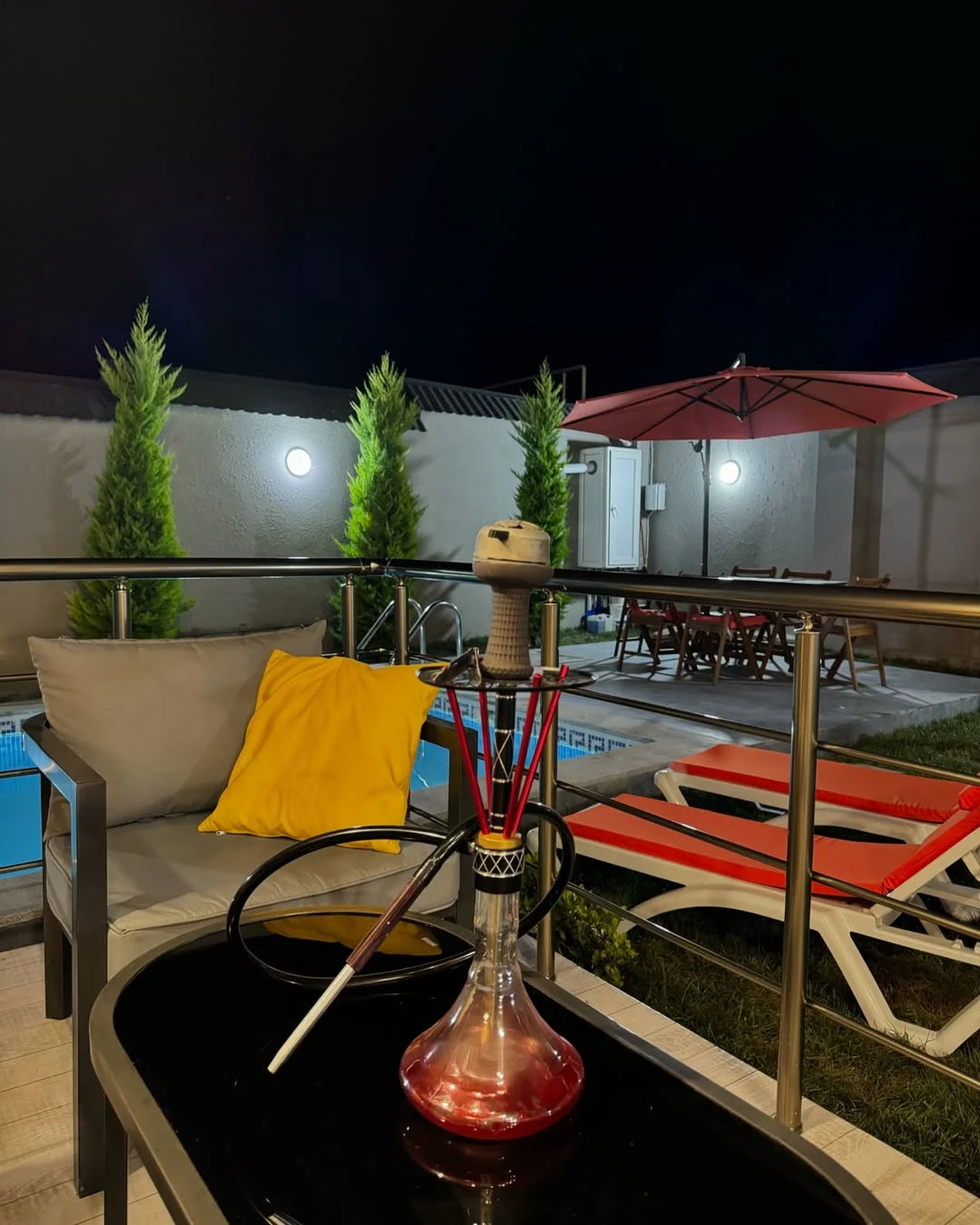 isti-hovuzlu-a-frame