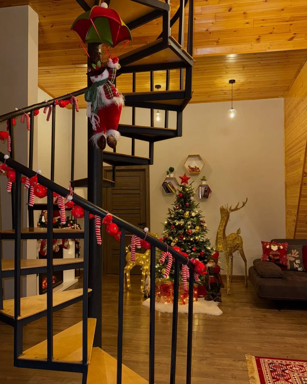 isti-hovuzlu-a-frame