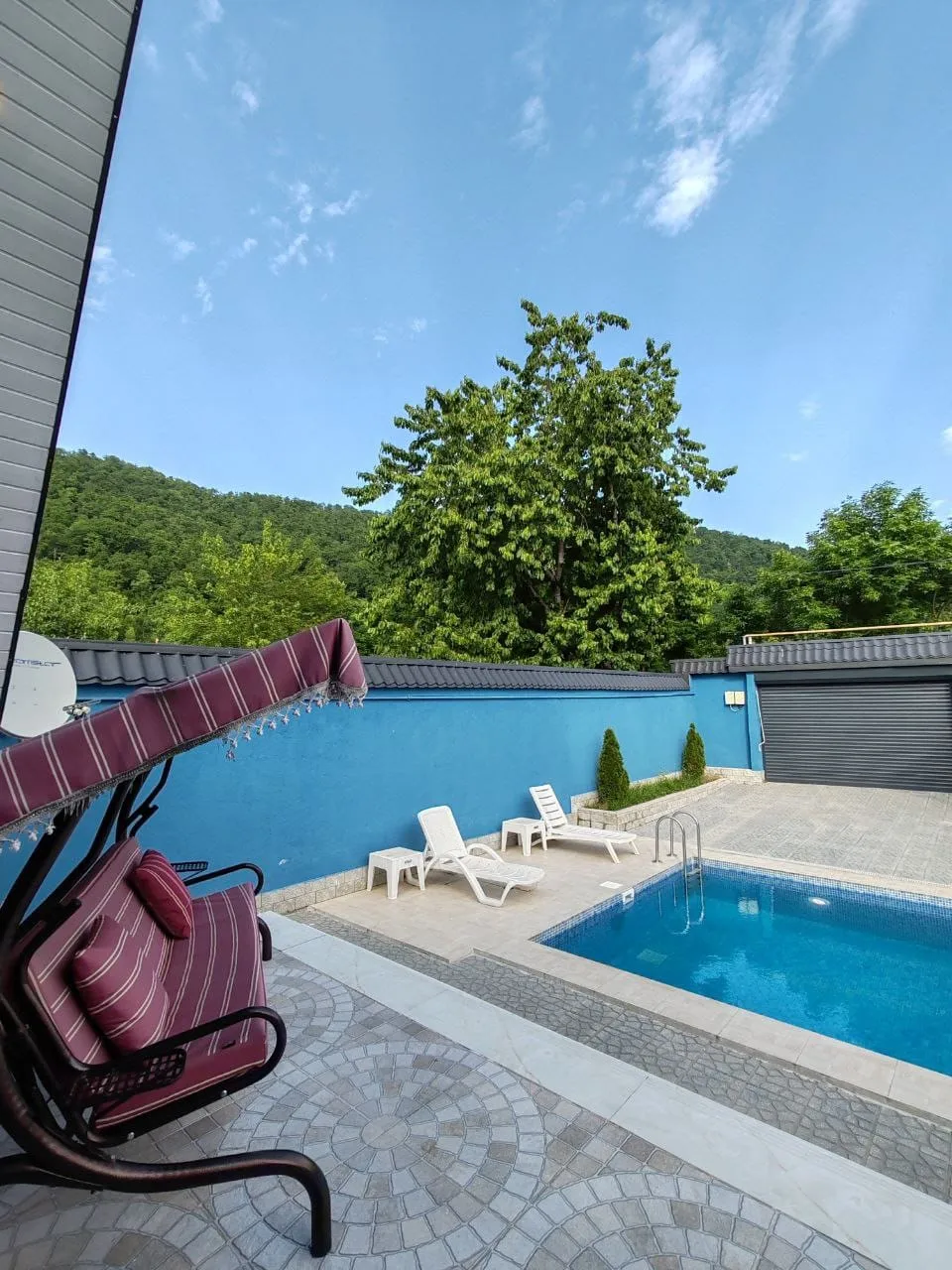 isti-hovuzlu-a-frame