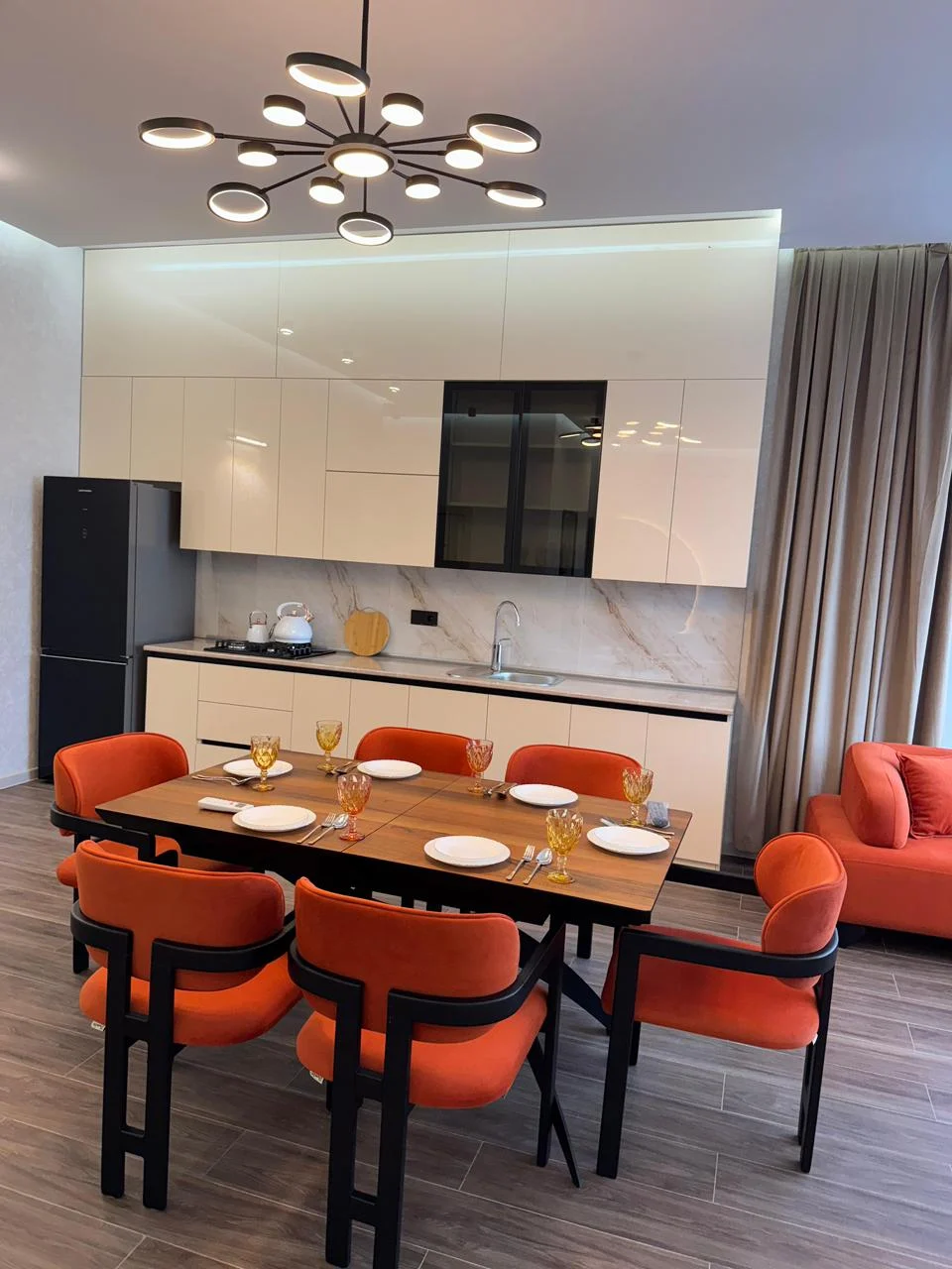 isti-hovuzlu-lks-villa