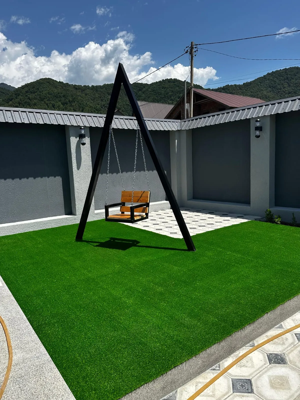 isti-hovuzlu-a-frame