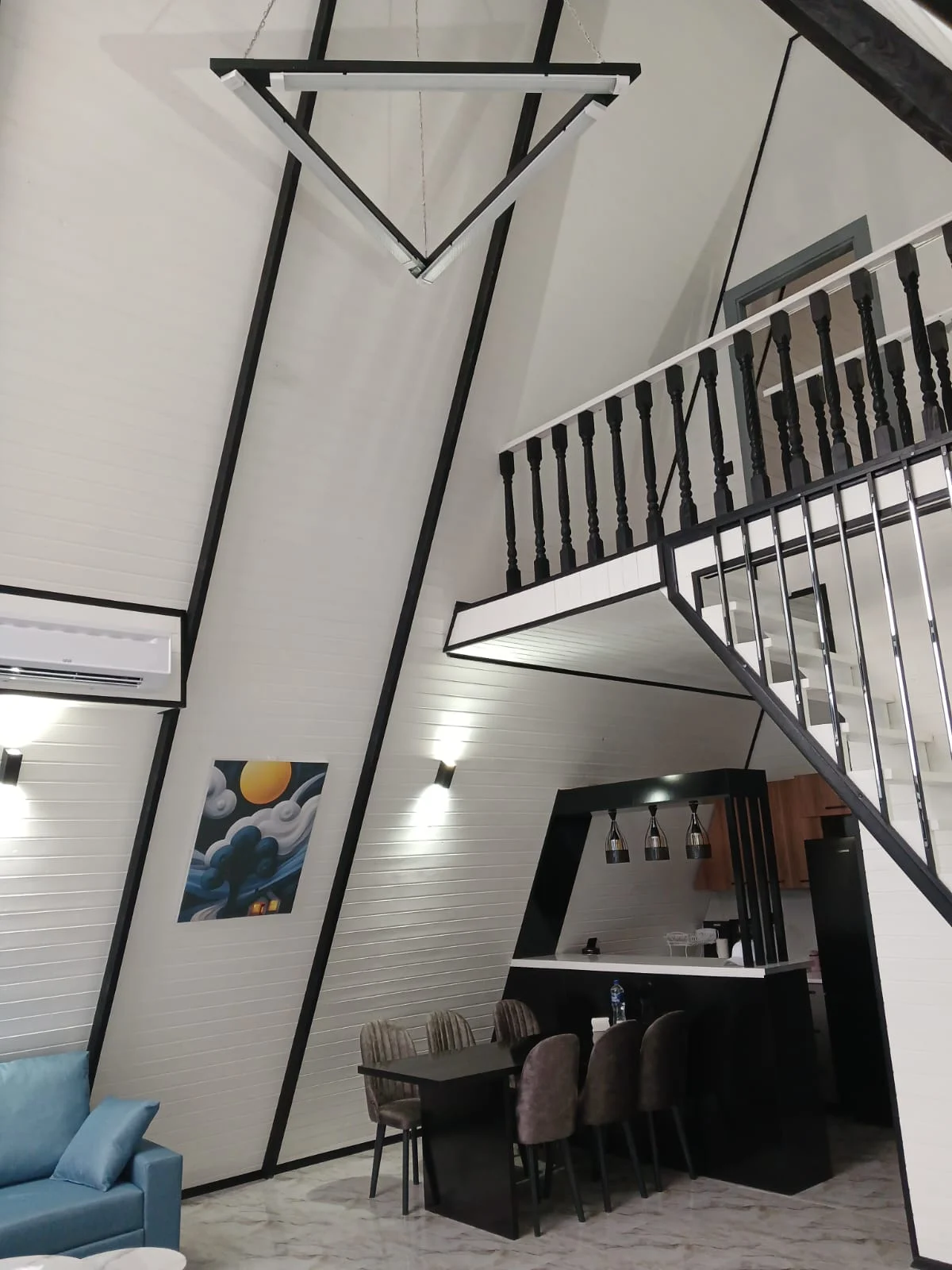 isti-hovuzlu-a-frame